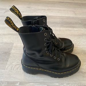 DOC MARTENS JADON BLACK LEATHER BOOTS 8